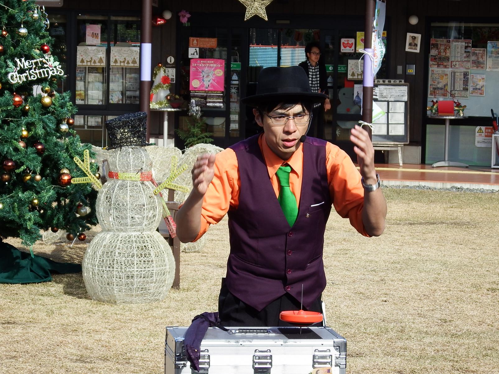 11月26日日曜 曲芸師「縁(えにし)」 11月26日日曜 曲芸師「縁(えにし)」