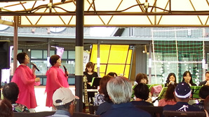 本日のステージイベントはBrighten(ブライトゥン)の皆様です♪ 本日のステージイベントはBrighten(ブライトゥン)の皆様です♪