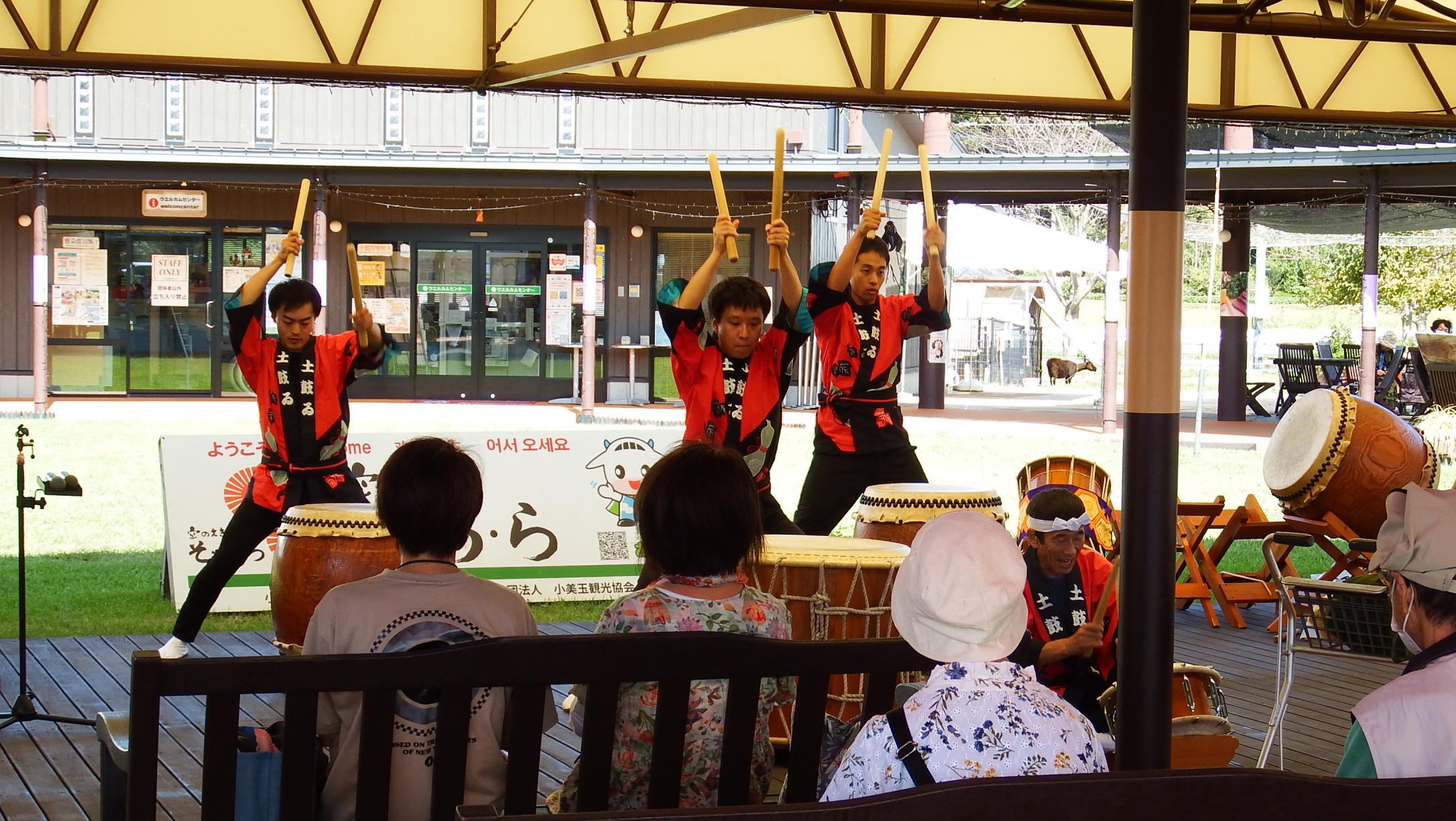 土鼓ゐ写真1 土鼓ゐ写真1