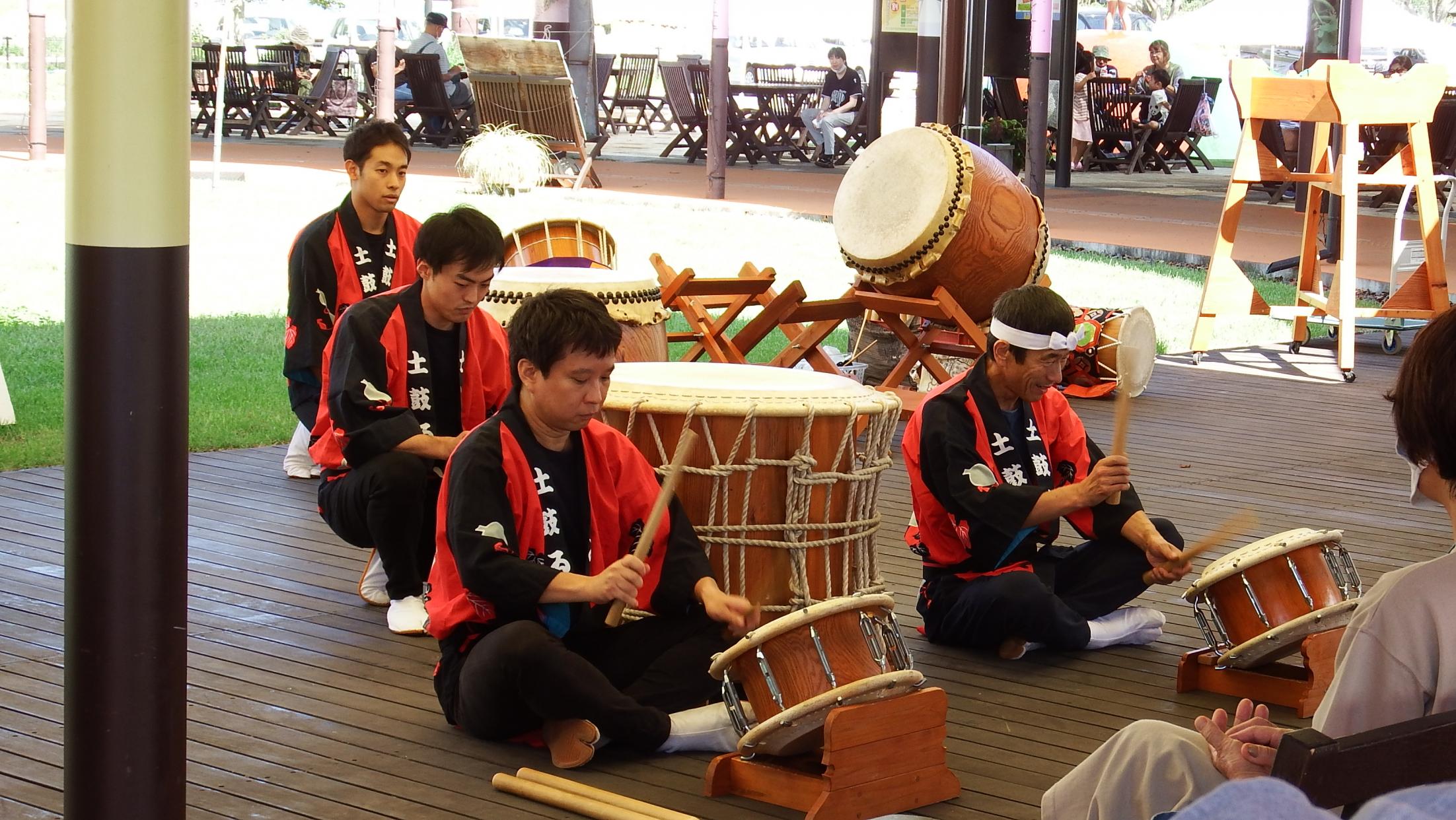 土鼓ゐ写真2 土鼓ゐ写真2