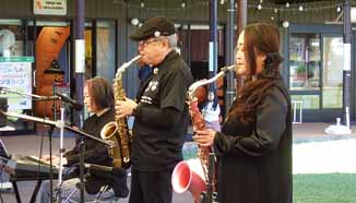 「Jazzy4」(ジャジーフォー) 「Jazzy4」(ジャジーフォー)