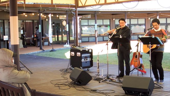 11月19日(日曜日)cafe sol.la.la(カフェソ・ラ・ラ)は、沼田隆政×橋本実ステージを開催しました! 11月19日(日曜日)cafe sol.la.la(カフェソ・ラ・ラ)は、沼田隆政×橋本実ステージを開催しました!