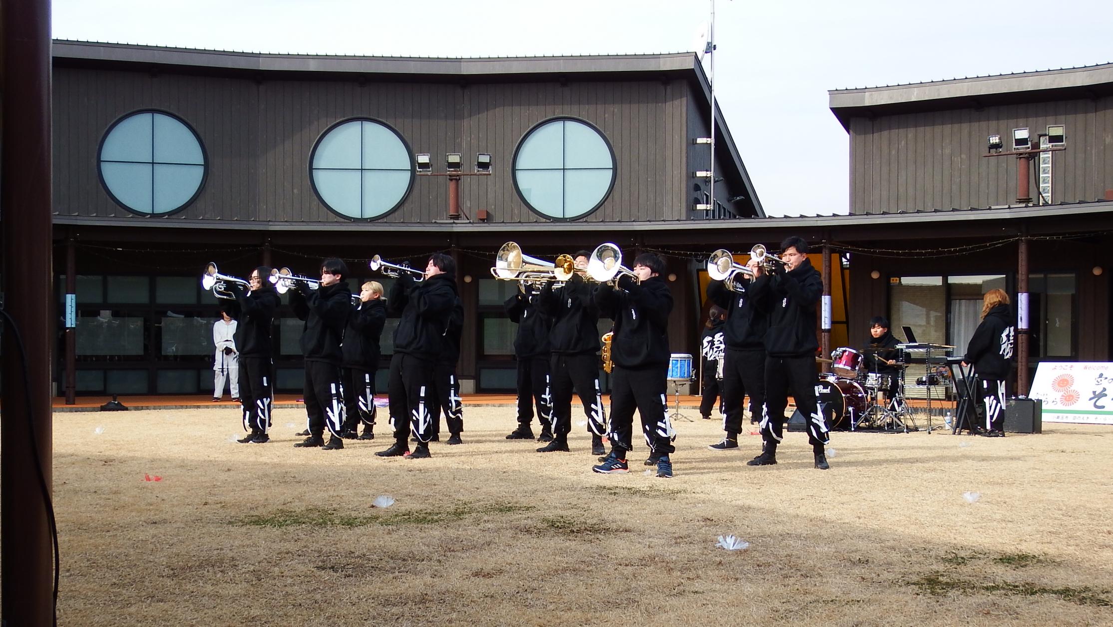 コンティニュー写真1 コンティニュー写真1