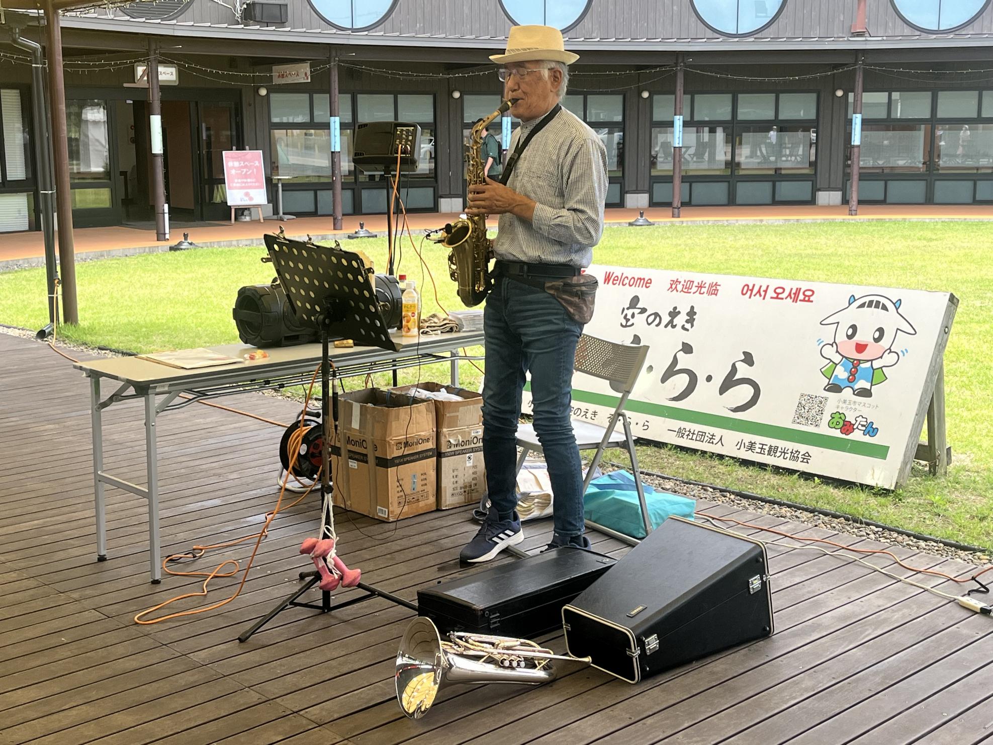 チャーリー栗原