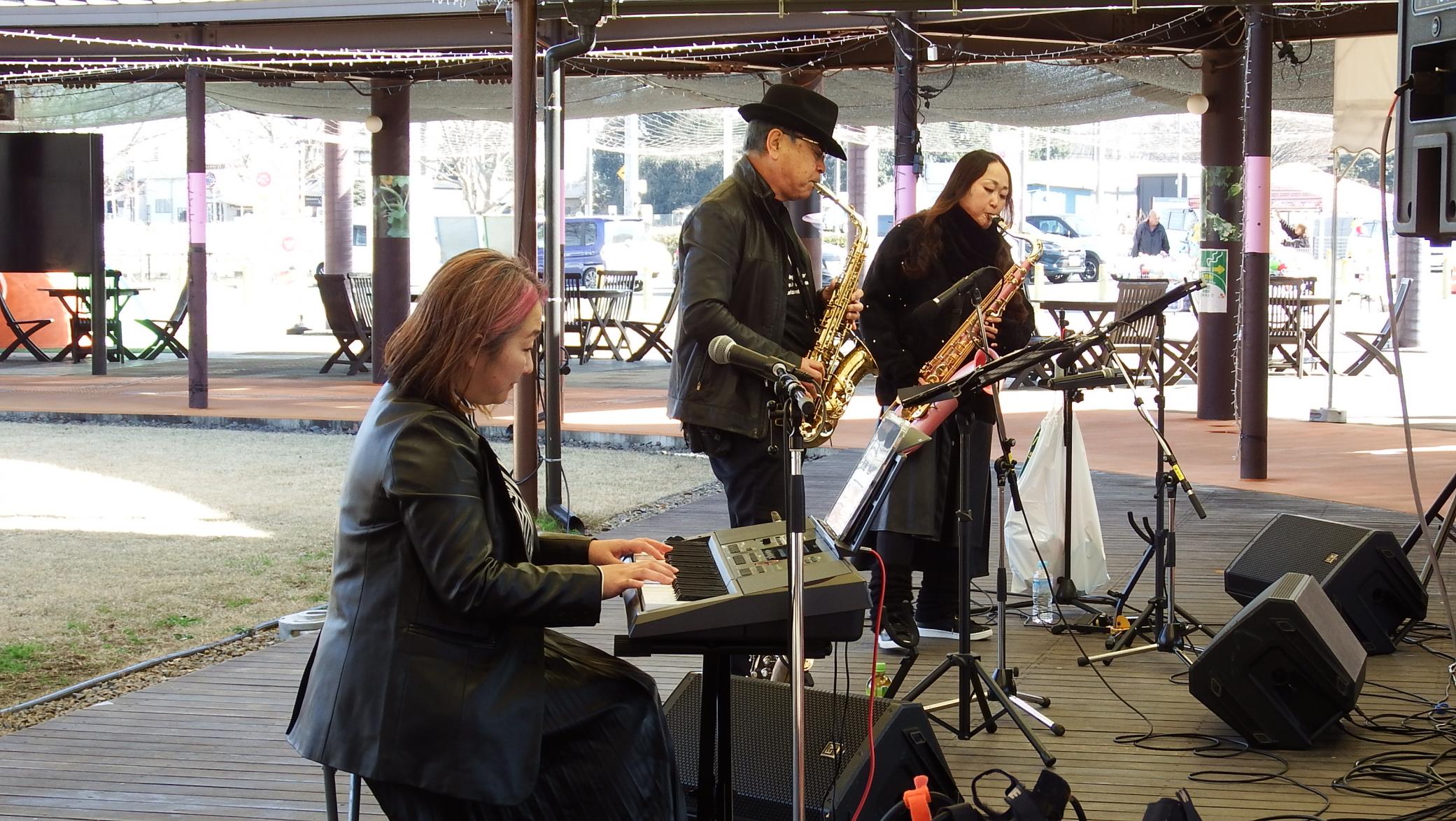 ジャジーフォー写真3 ジャジーフォー写真3