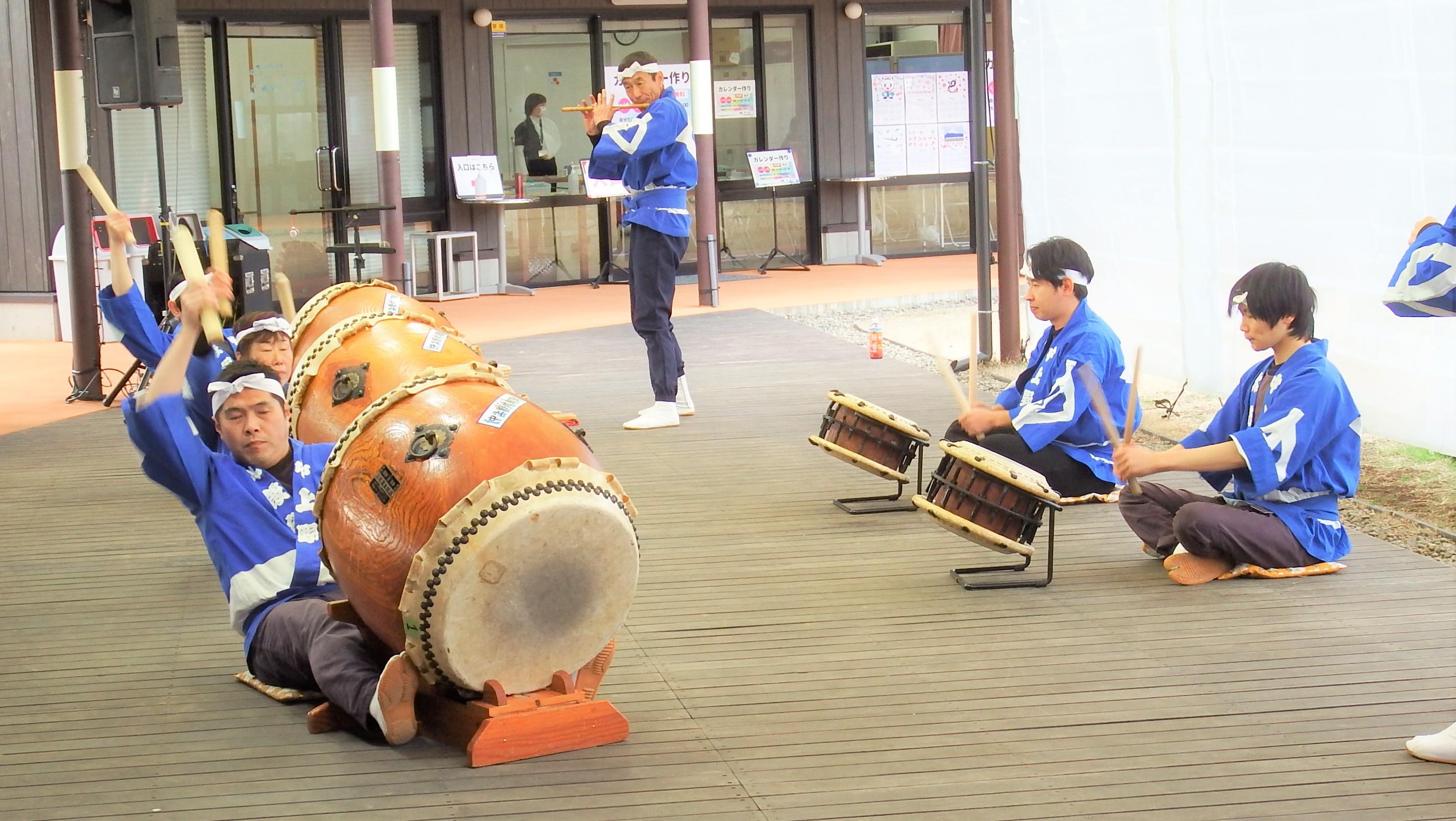 中上野太鼓組写真2 中上野太鼓組写真2