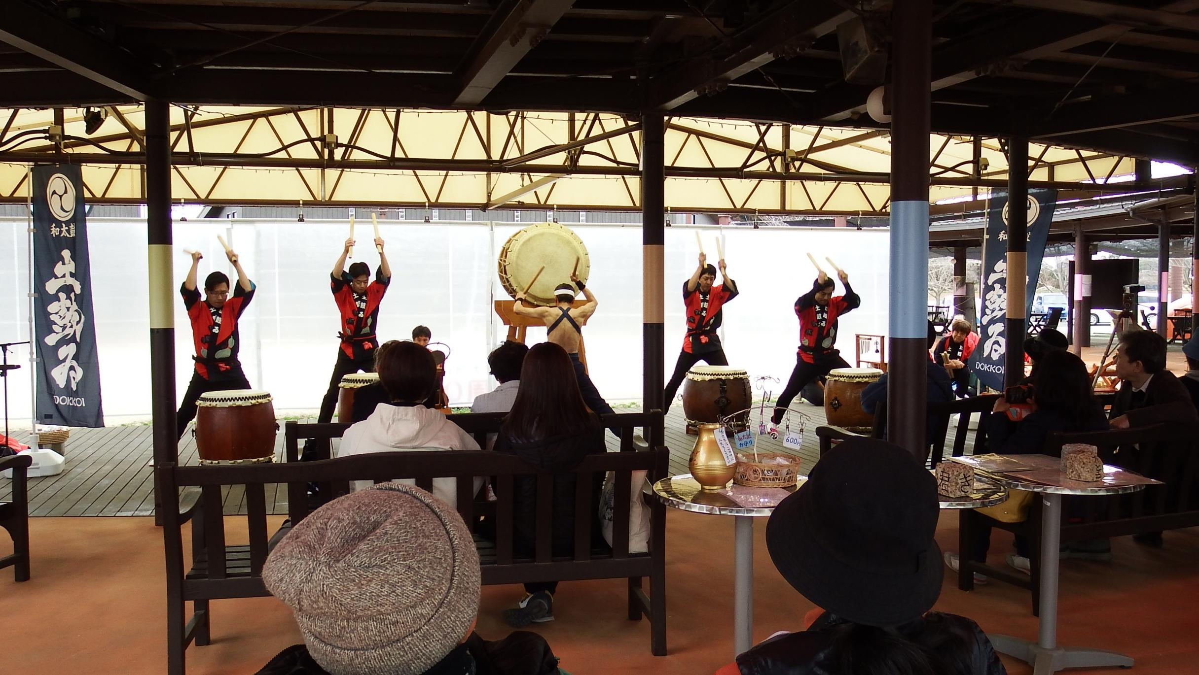 和太鼓チームどっこい写真2