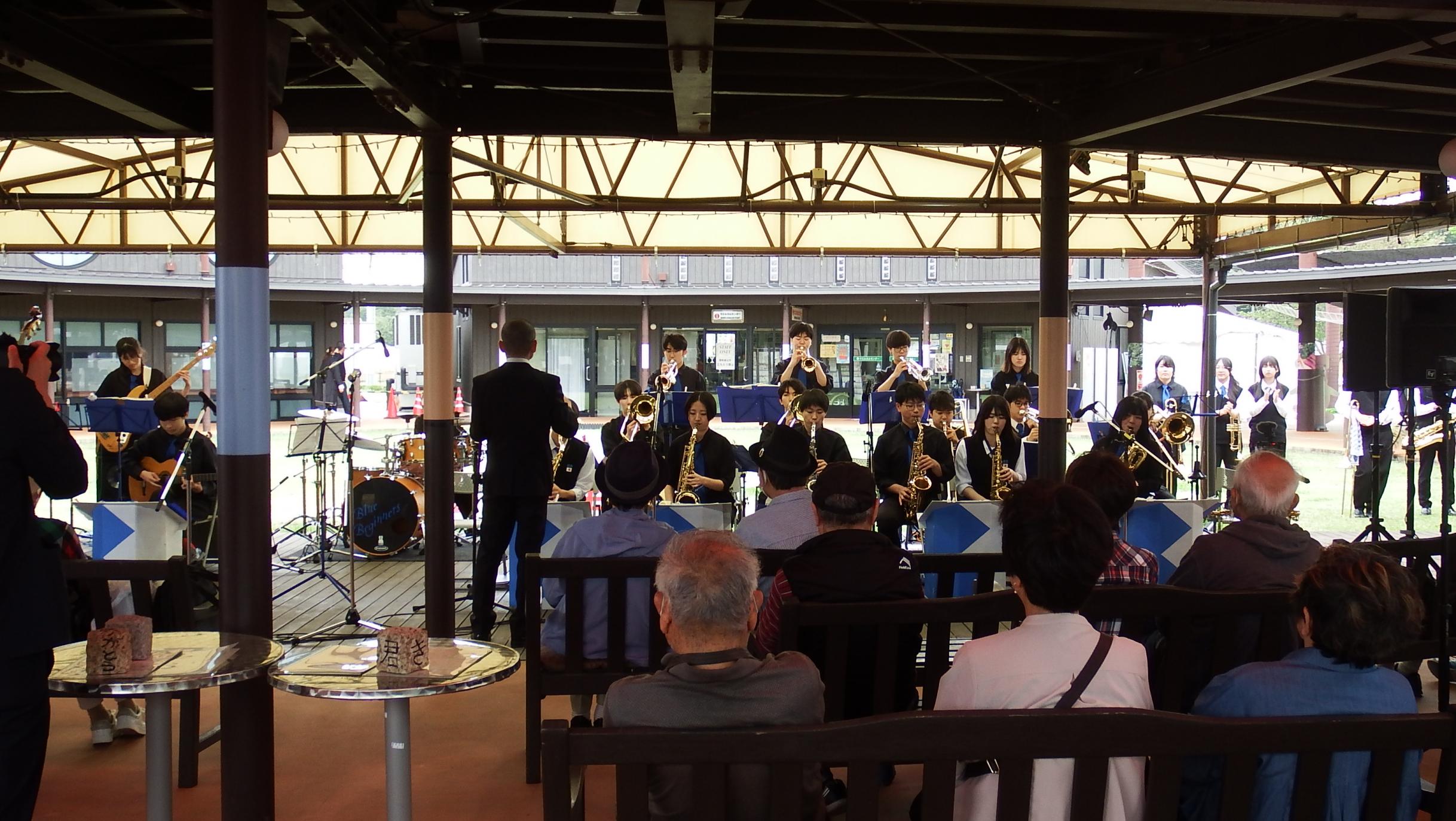 ブルービギナーズ写真1