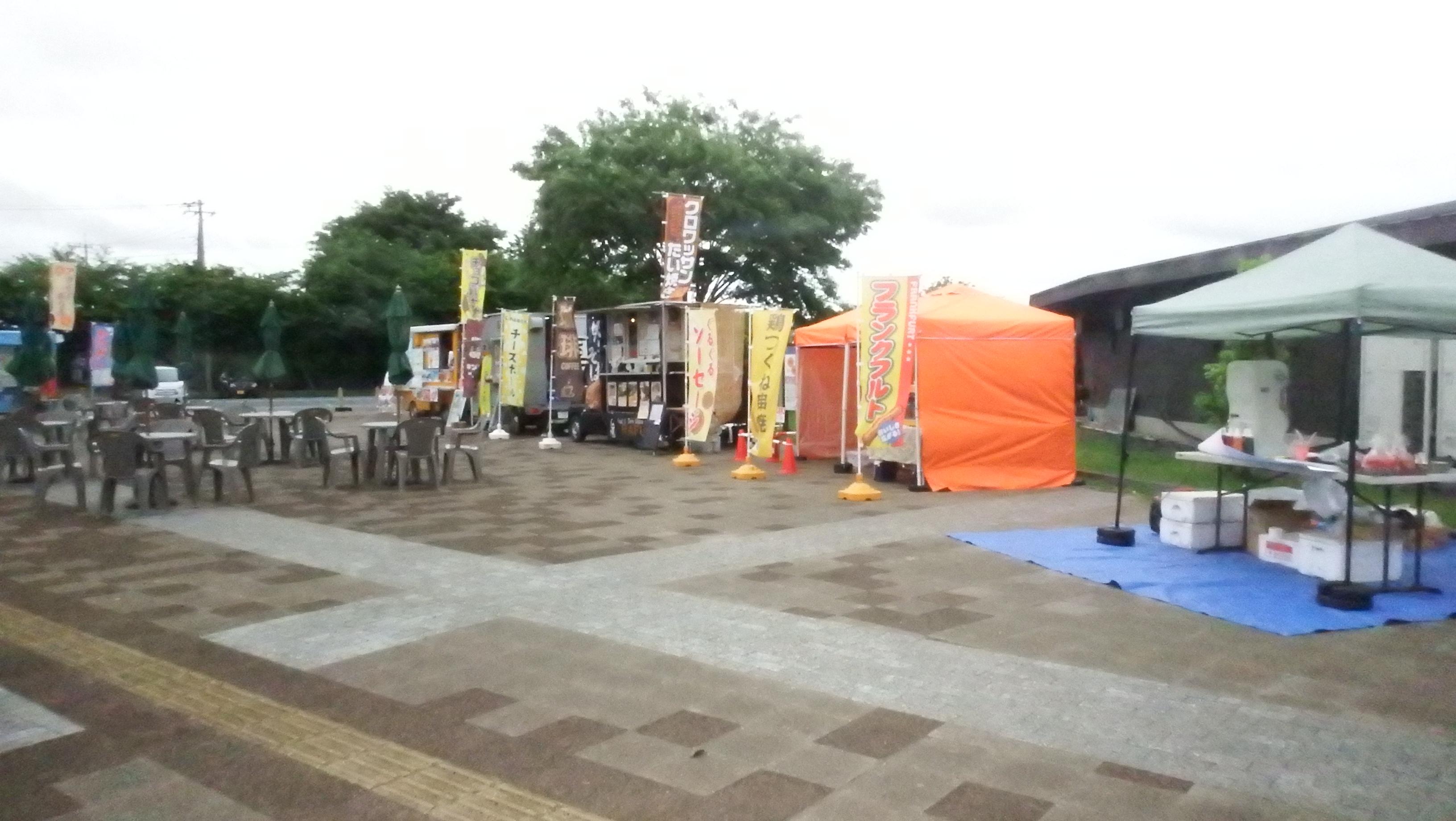 マルシェひろば写真1 マルシェひろば写真1