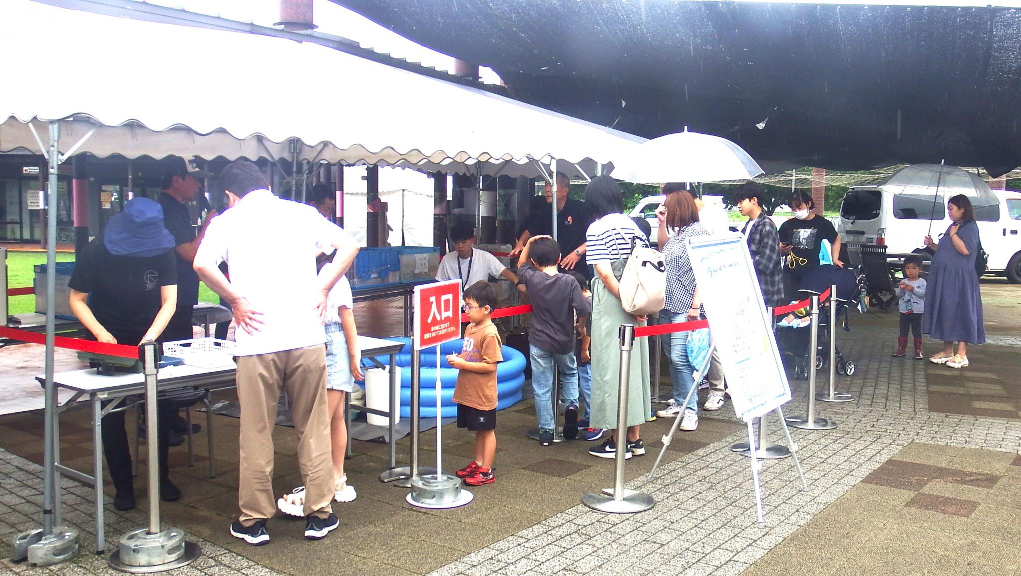 ★ラーメンつり1行列DSCF5562