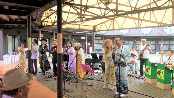 The Hit Parade(ザヒットパレード)コンサート