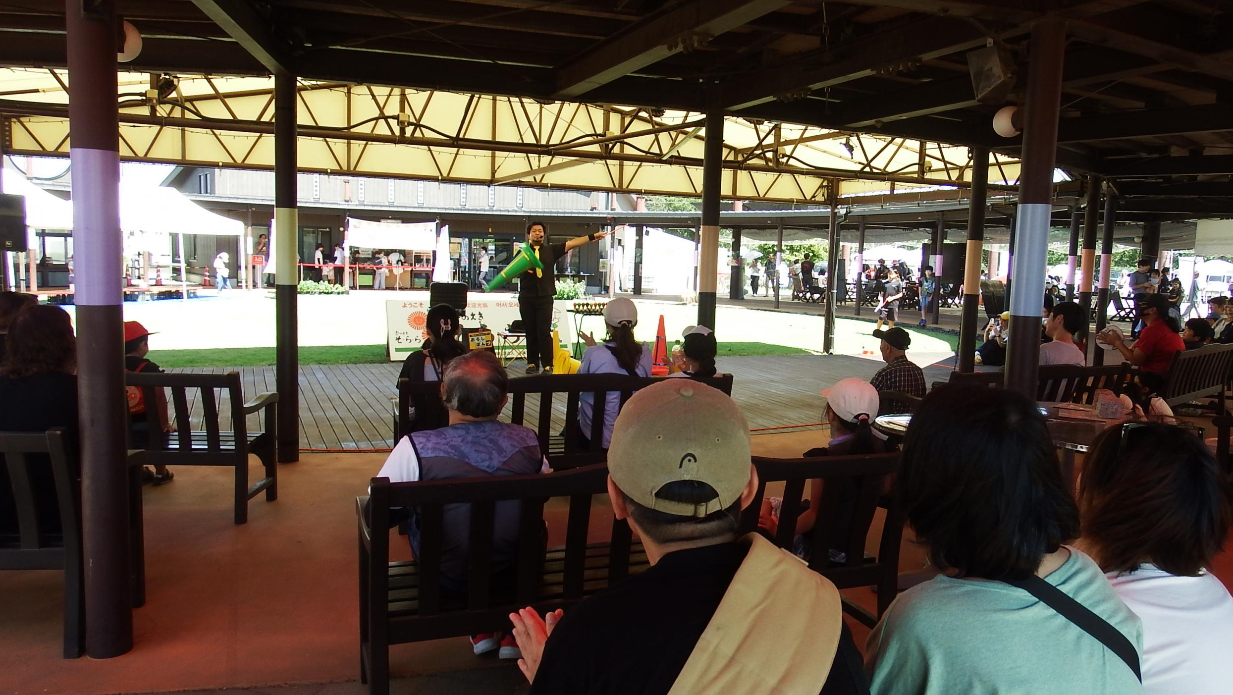 プロコーンパフォーマーおろしぽんづ写真2 プロコーンパフォーマーおろしぽんづ写真2