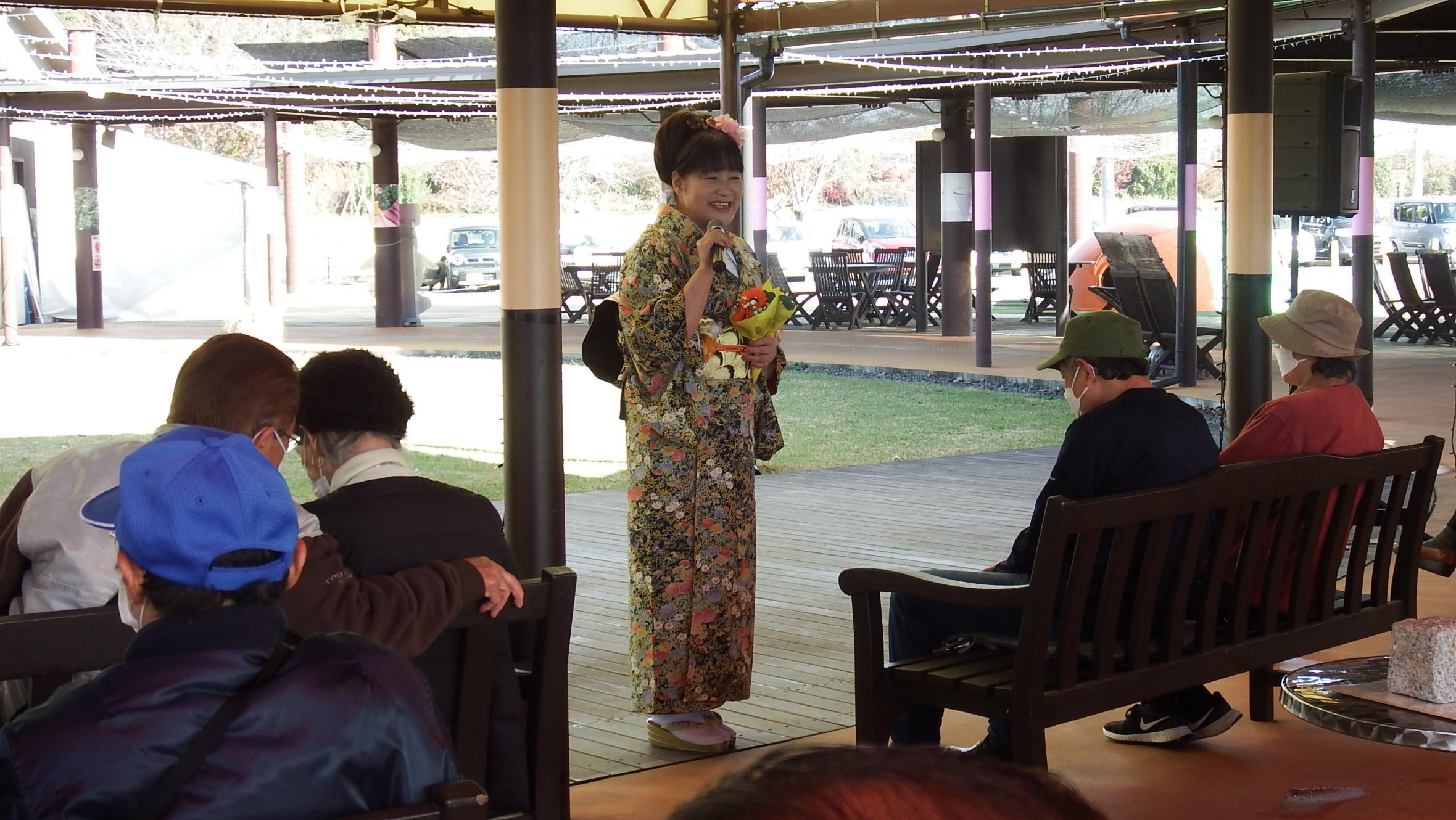 愛川れい子写真2