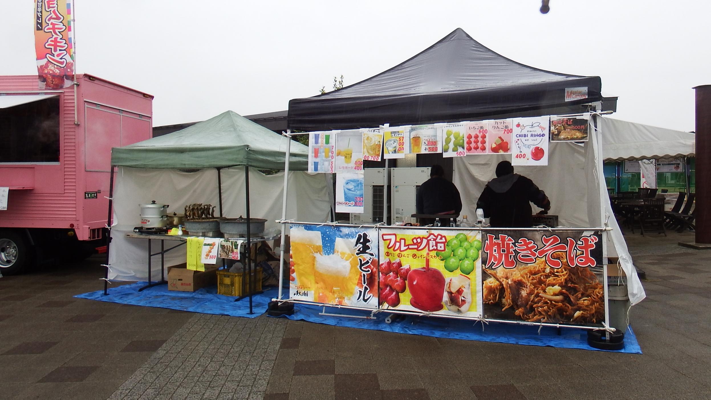 キッチンカー写真1