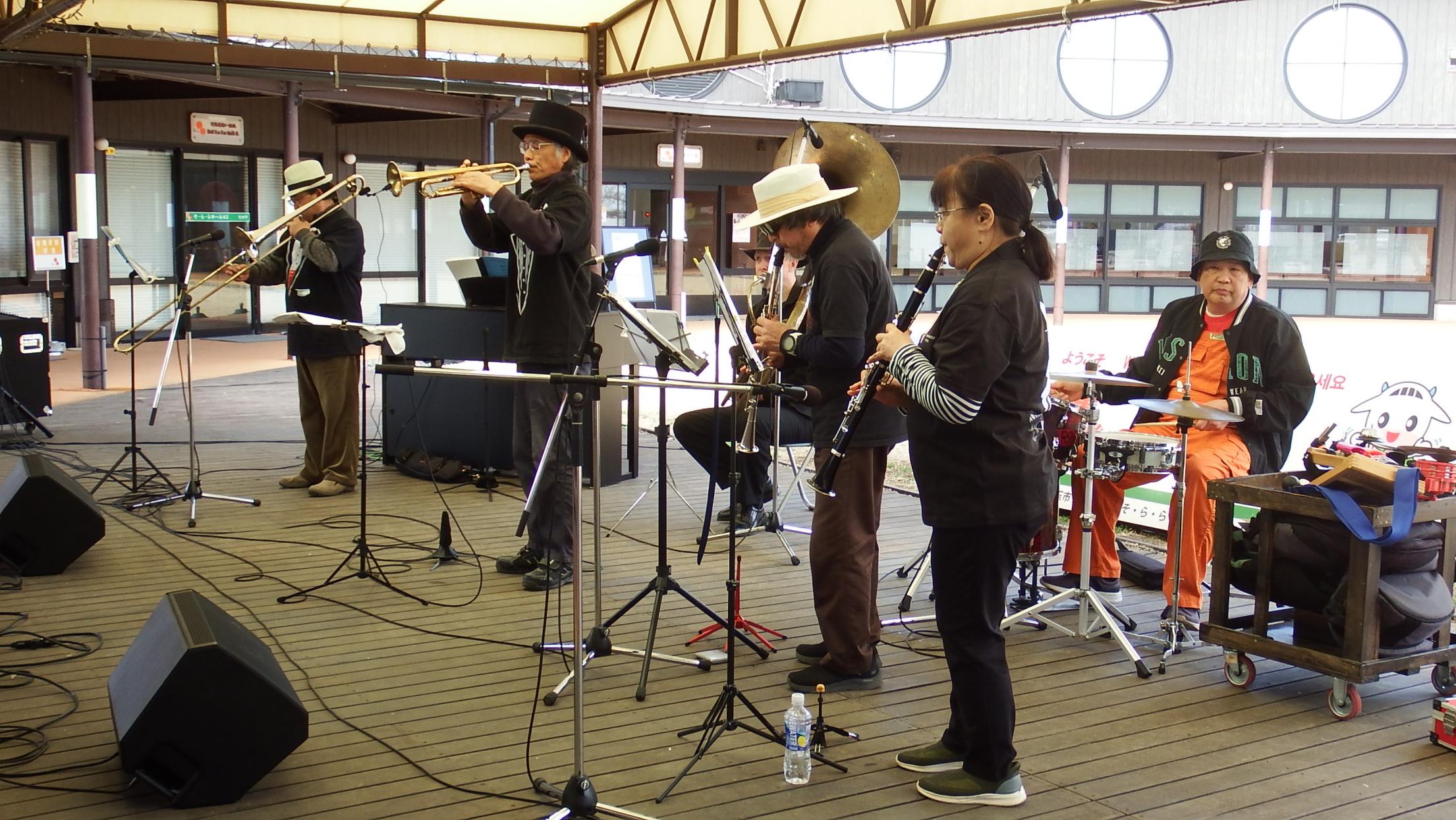 デキシーランブラーズ写真4