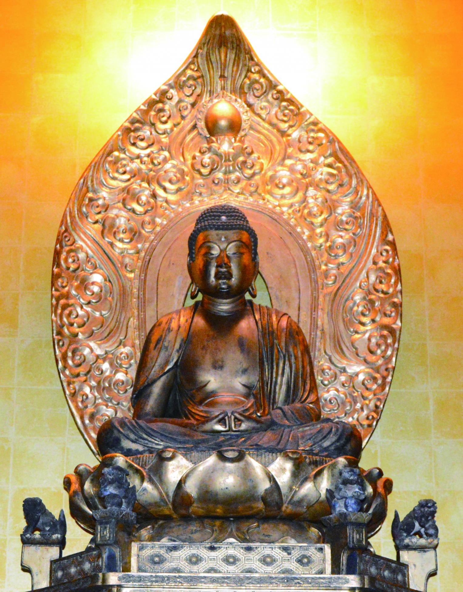 23木造阿弥陀如来坐像