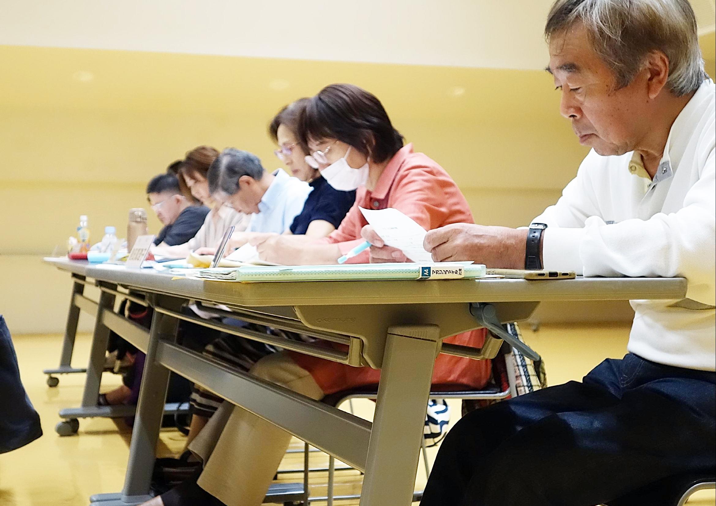 プレゼンテーションの様子(4) プレゼンテーションの様子(4)