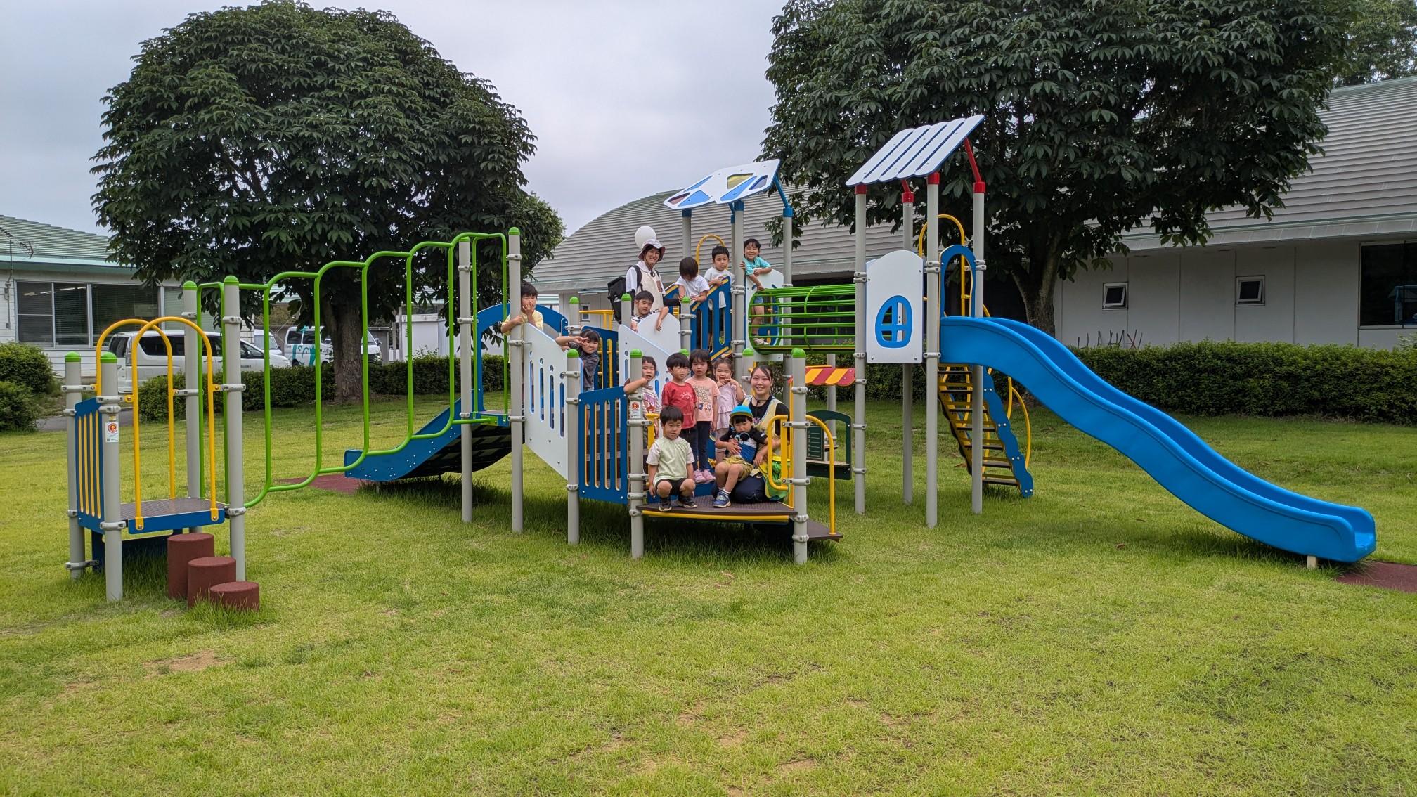 インクルーシブ遊具