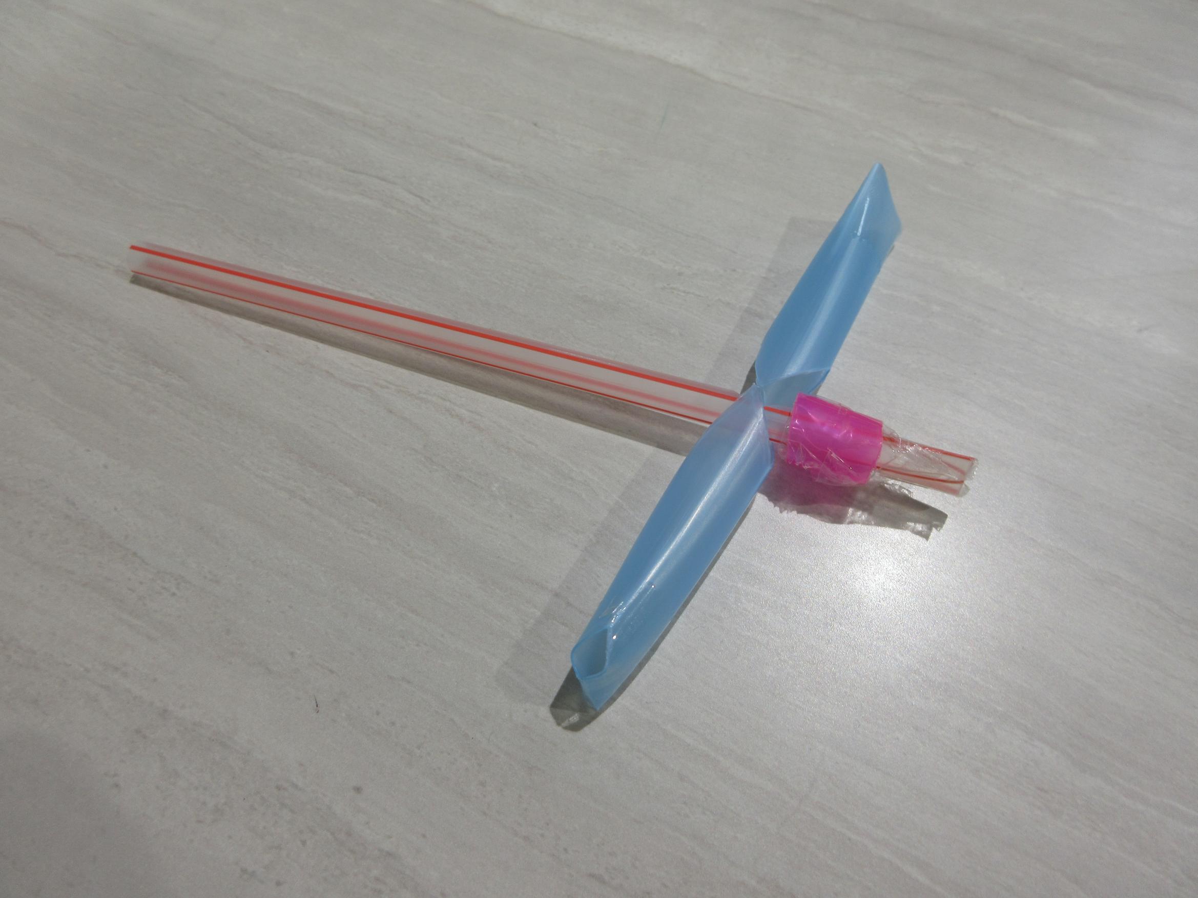 まわる！くるくるストロー